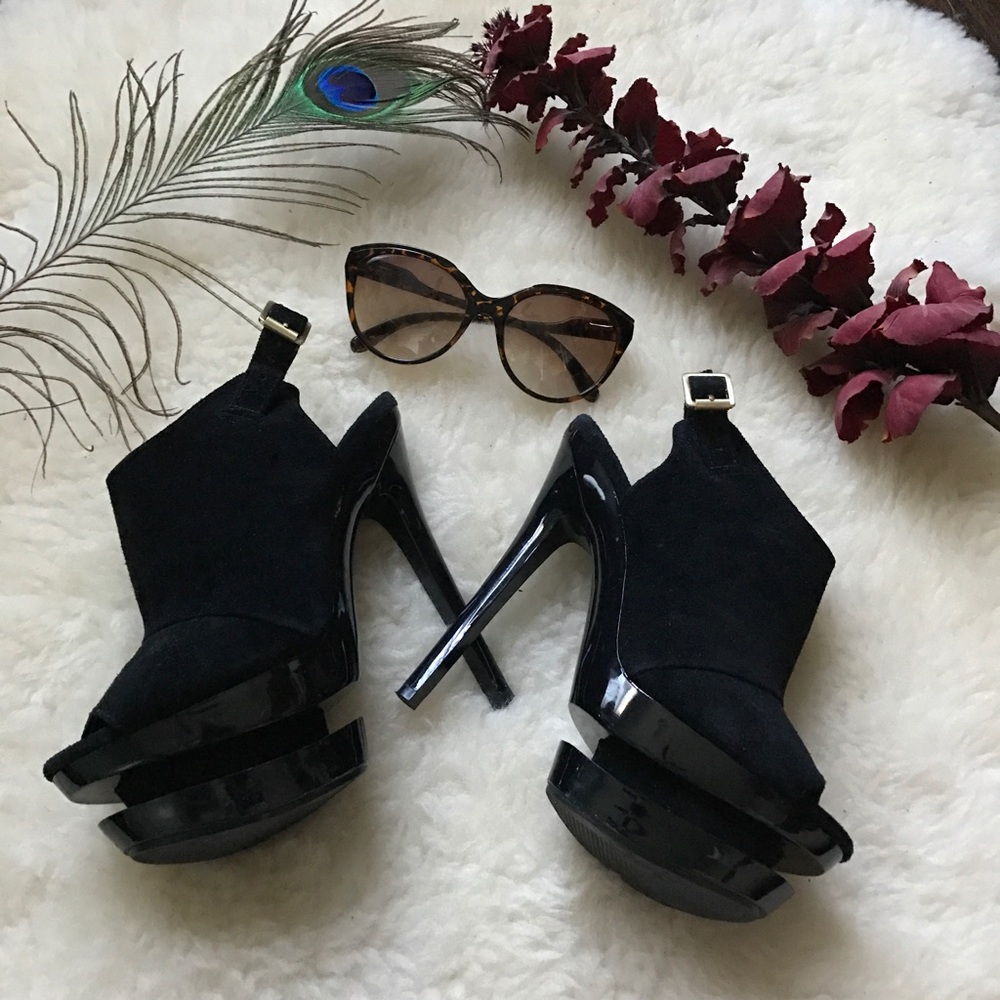Jessica Simpson Heels 👠